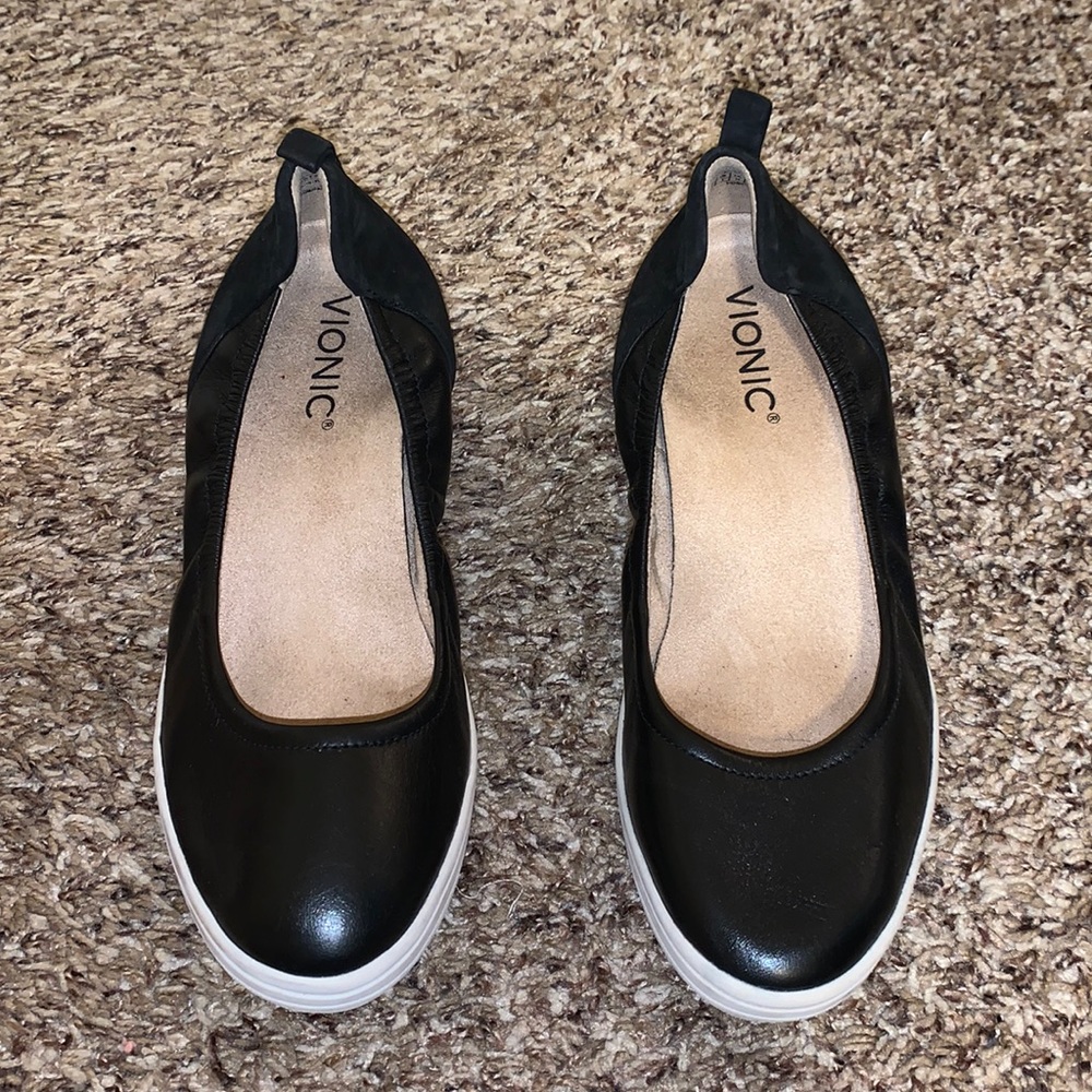 Vionic Wedge Sandals